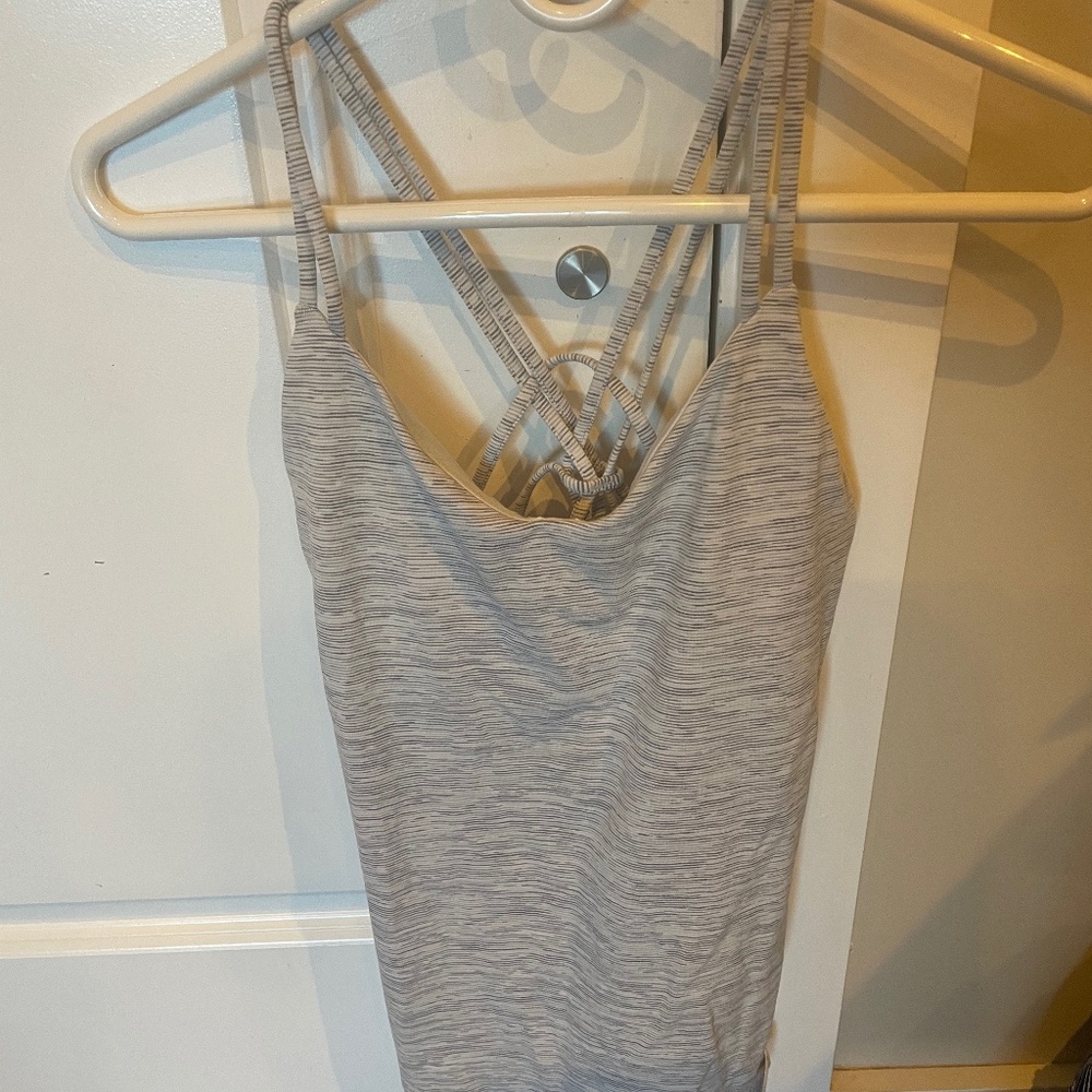 Lululemon Womens Top 6